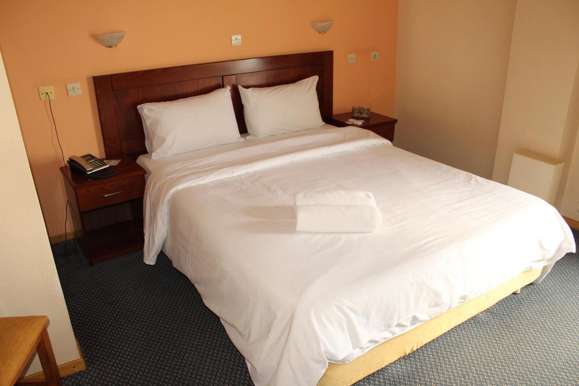 Hili Hotel Alexandroupolis Buitenkant foto