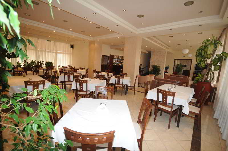 Hili Hotel Alexandroupolis Buitenkant foto